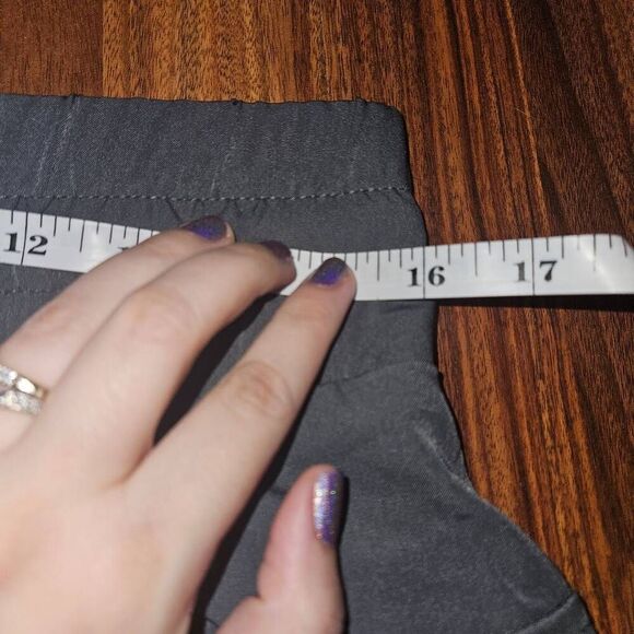 4 For $50 🎃 Gray Cargo Drawstring Skort Womens Size Medium - Picture 6 of 7